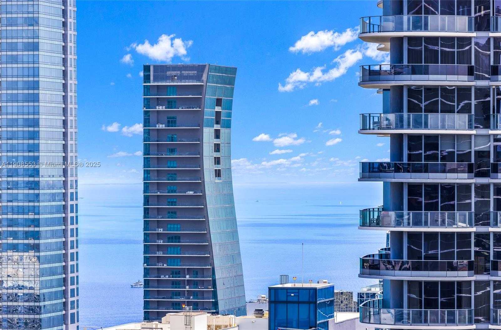 Small Image of 801 SOUTH MIAMI AVE #5204, Miami Number 30