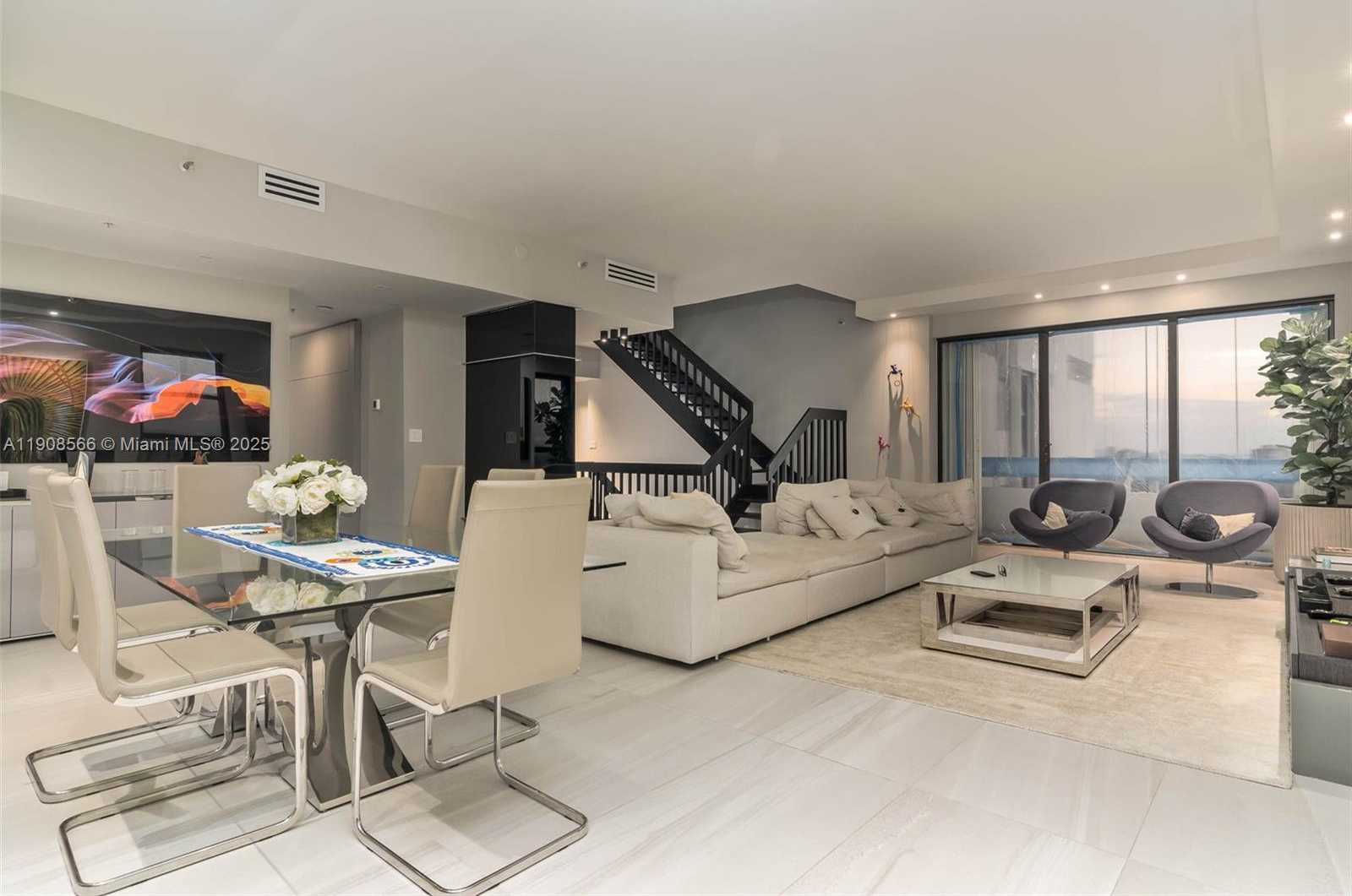 Small Image of 20355 NORTH EAST 34TH CT #2728, Aventura Number 6