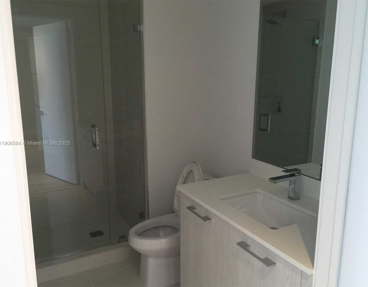 Small Image of 45 SOUTH WEST 9 ST #1402, Miami Number 5