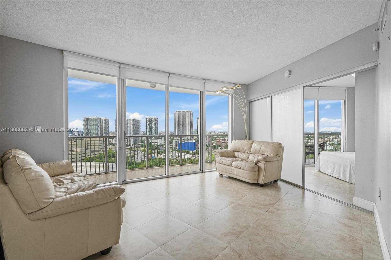 Small Image of 1750 NORTH BAYSHORE DR #2314, Miami Number 7
