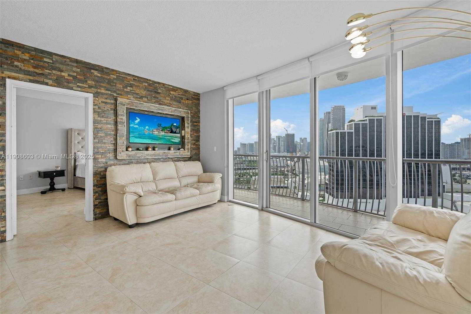 Small Image of 1750 NORTH BAYSHORE DR #2314, Miami Number 9