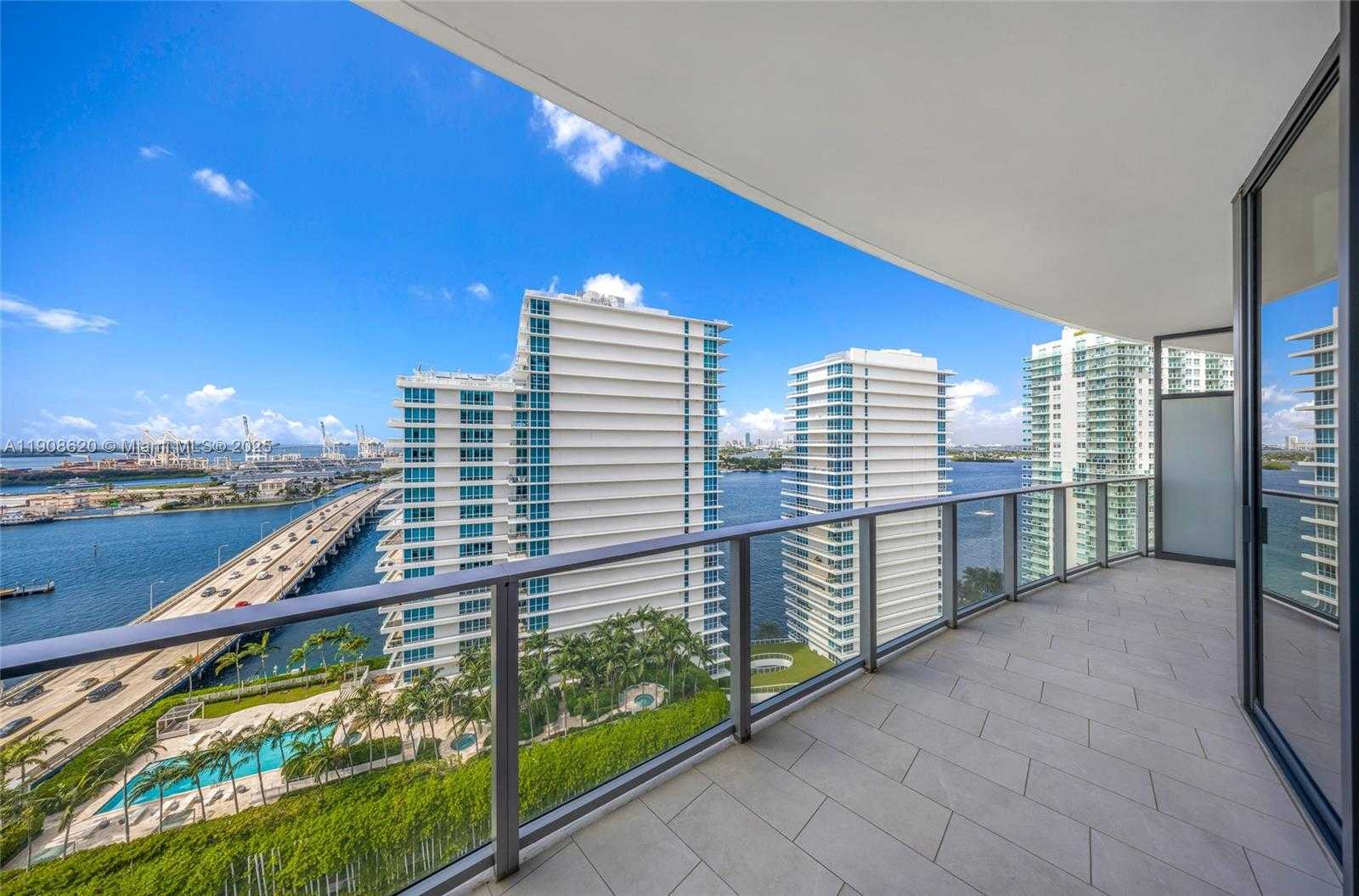 Small Image of 500 ALTON RD #1904, Miami Beach Number 2