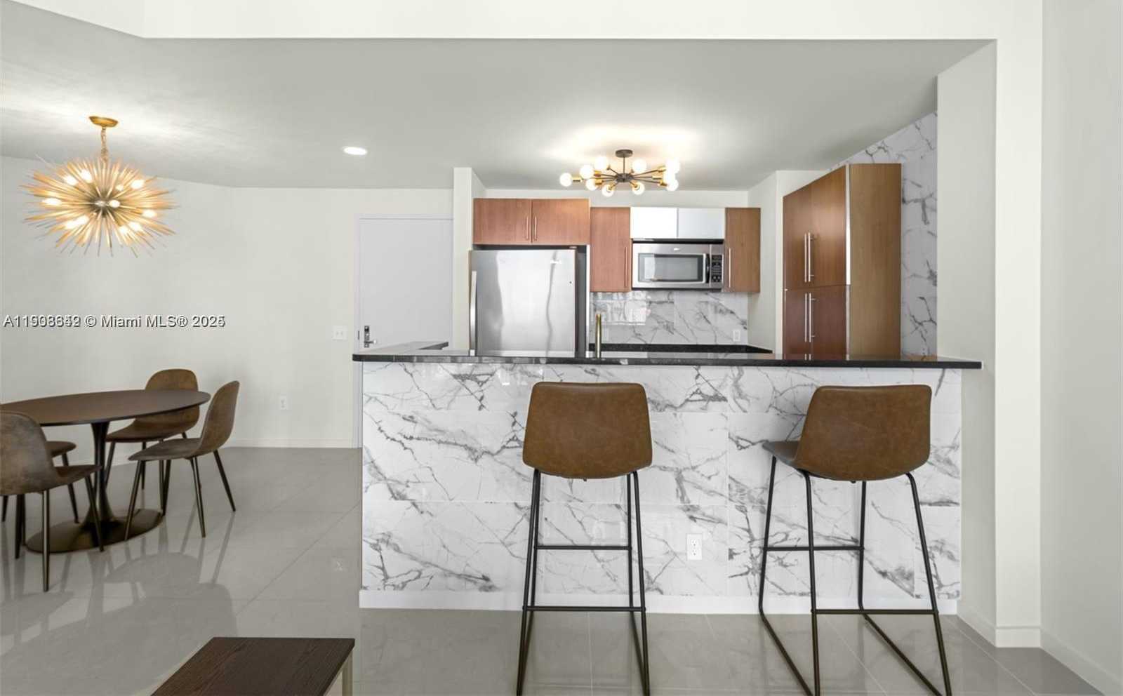 Small Image of 300 SOUTH BISCAYNE BLVD #T-3407, Miami Number 2