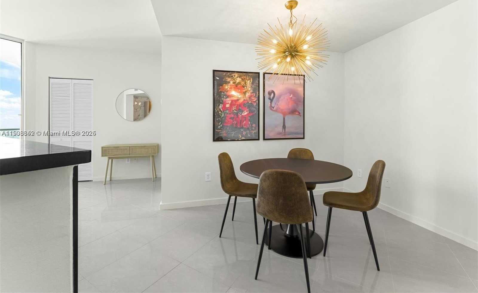 Small Image of 300 SOUTH BISCAYNE BLVD #T-3407, Miami Number 4
