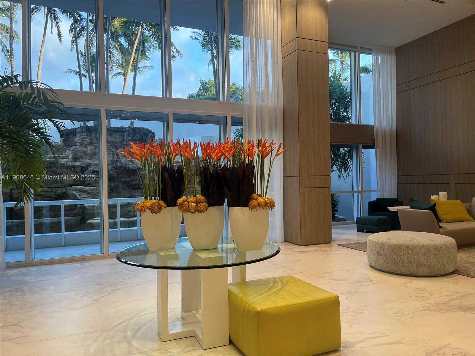 Small Image of 21055 YACHT CLUB DR #2202, Aventura Number 28