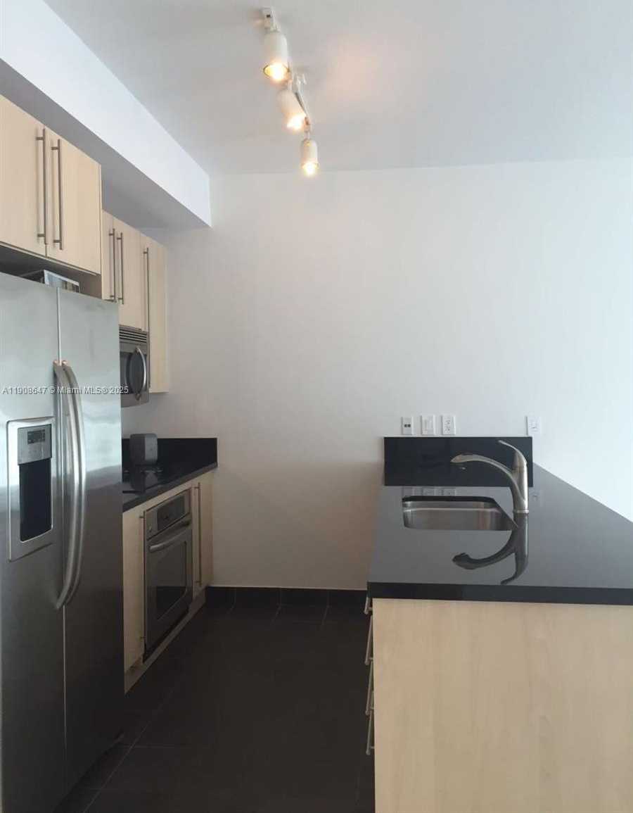 Small Image of 1111 SOUTH WEST 1ST AVE #2124-N, Miami Number 7