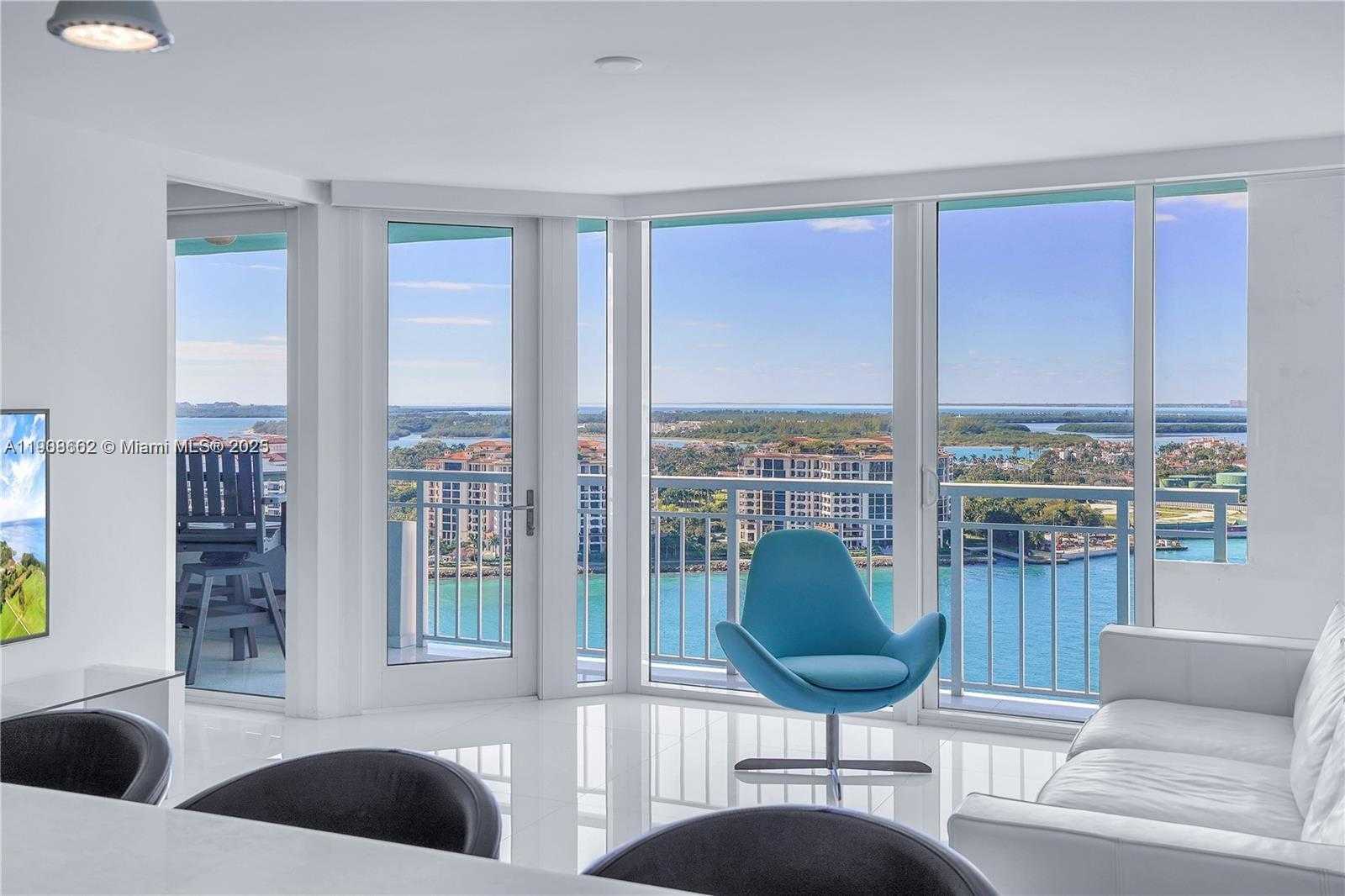 Small Image of 400 SOUTH POINTE DR #2307, Miami Beach Number 9