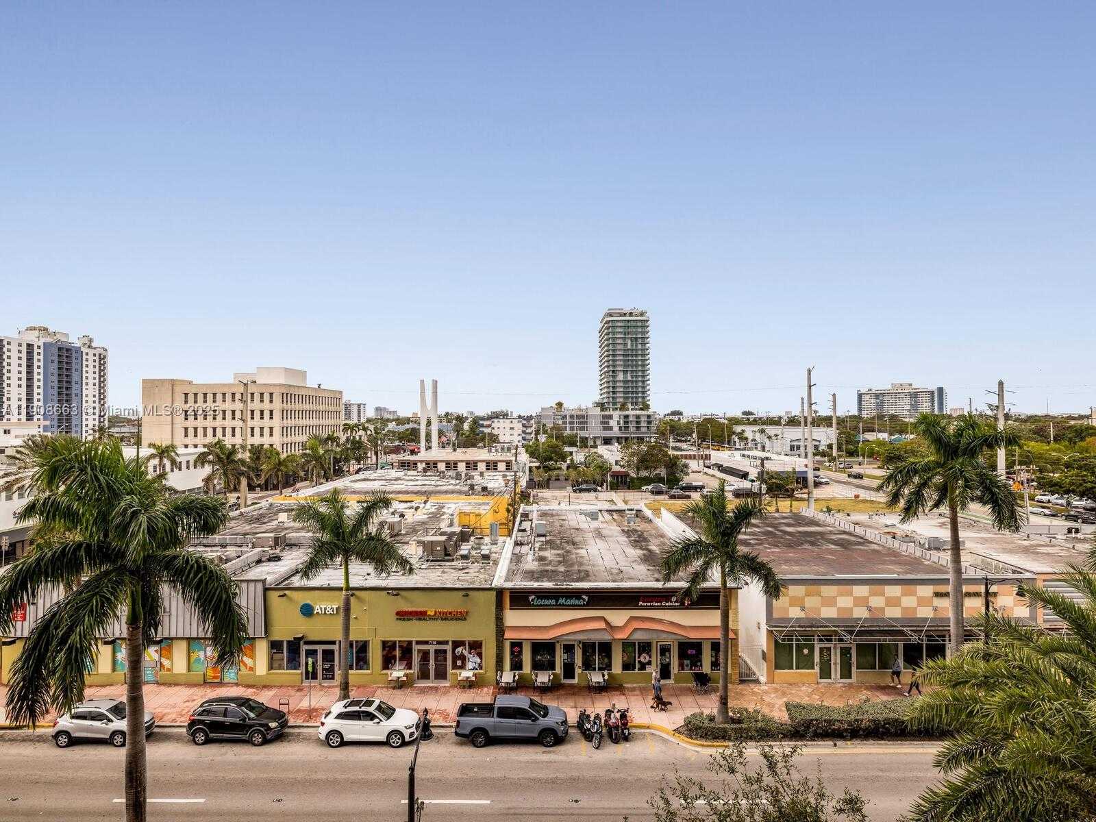 Small Image of 7135 COLLINS AVE #523, Miami Beach Number 13