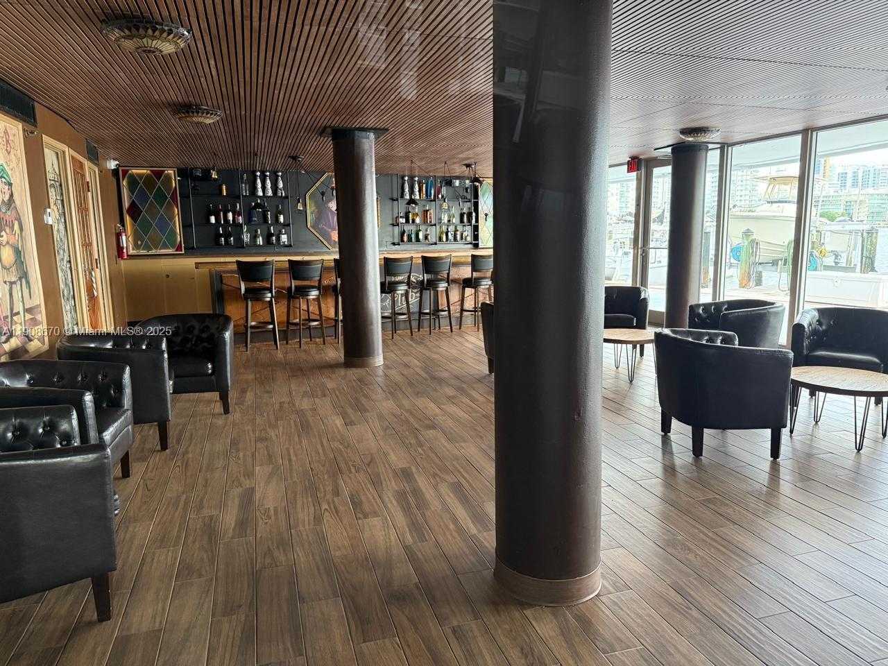 Small Image of 900 BAY DR #818, Miami Beach Number 27