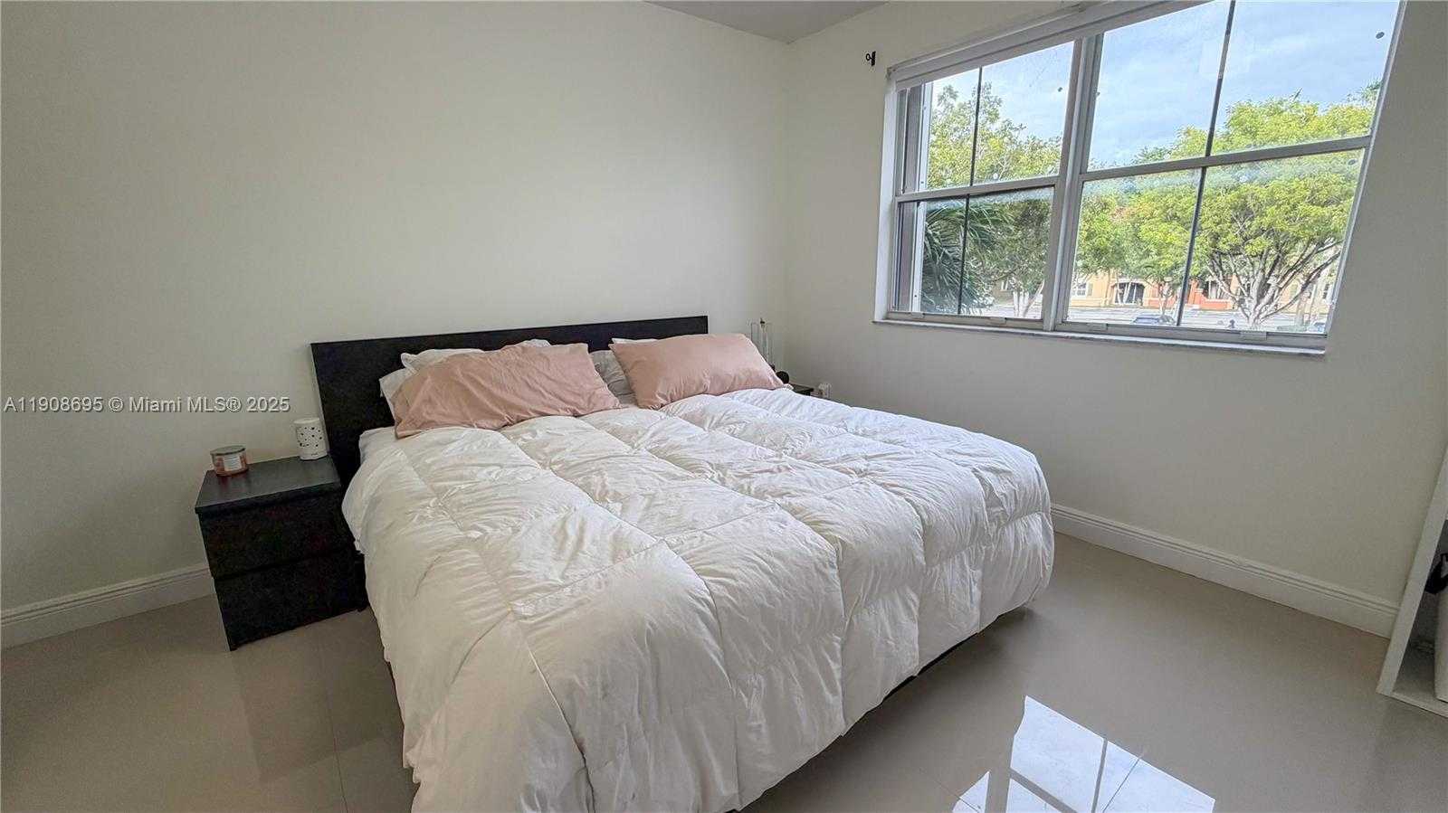 Small Image of 6420 NORTH WEST 114TH AVE #1322, Doral Number 9