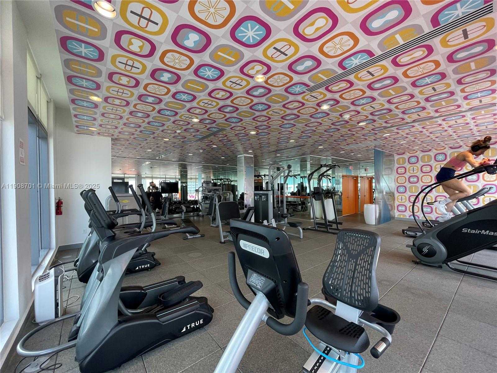 Small Image of 31 SOUTH EAST 6TH ST #2503, Miami Number 34