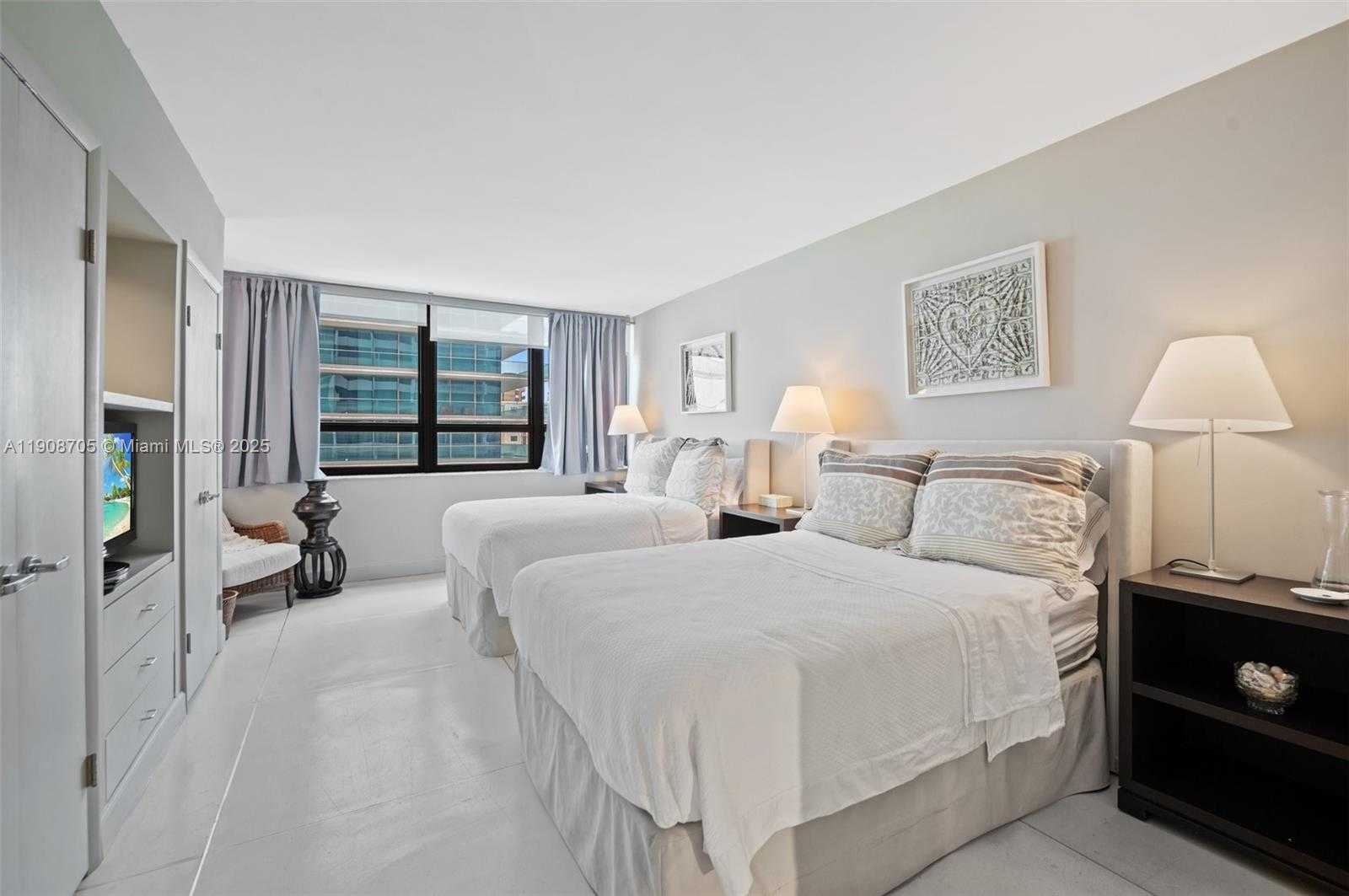 Small Image of 10205 COLLINS AVE #1007, Bal Harbour Number 25