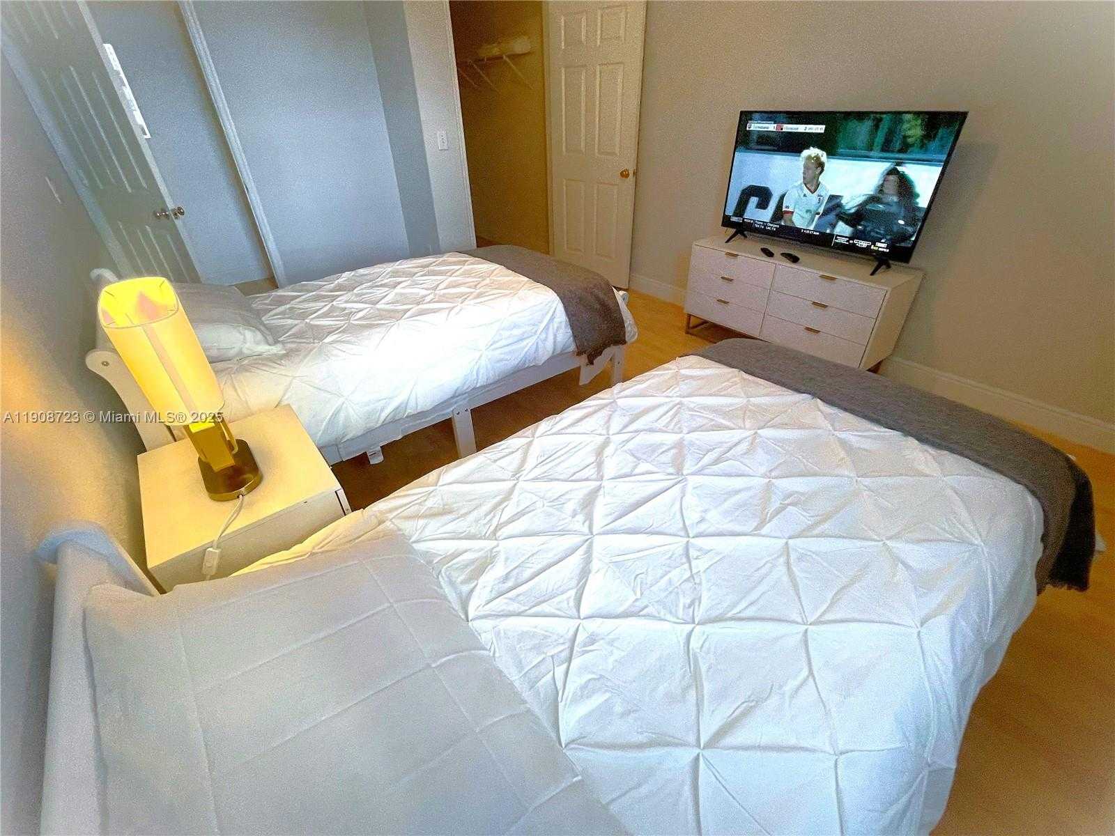 Small Image of 3255 NORTH EAST 184TH ST #12409, Aventura Number 11