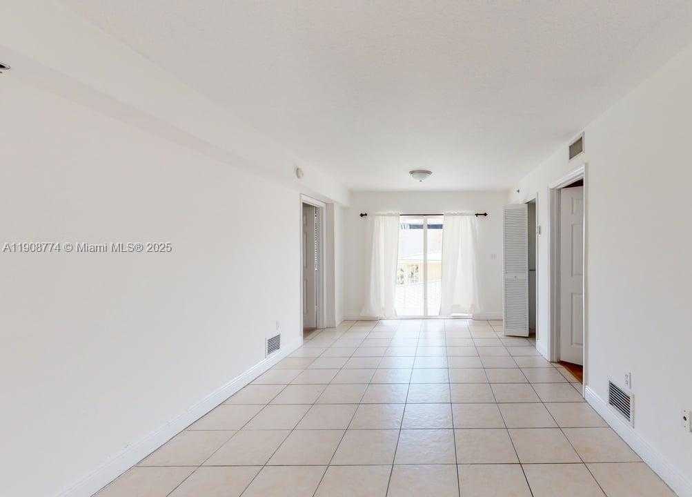 Small Image of 2415 NORTH WEST 16TH ST RD #410-1, Miami Number 16