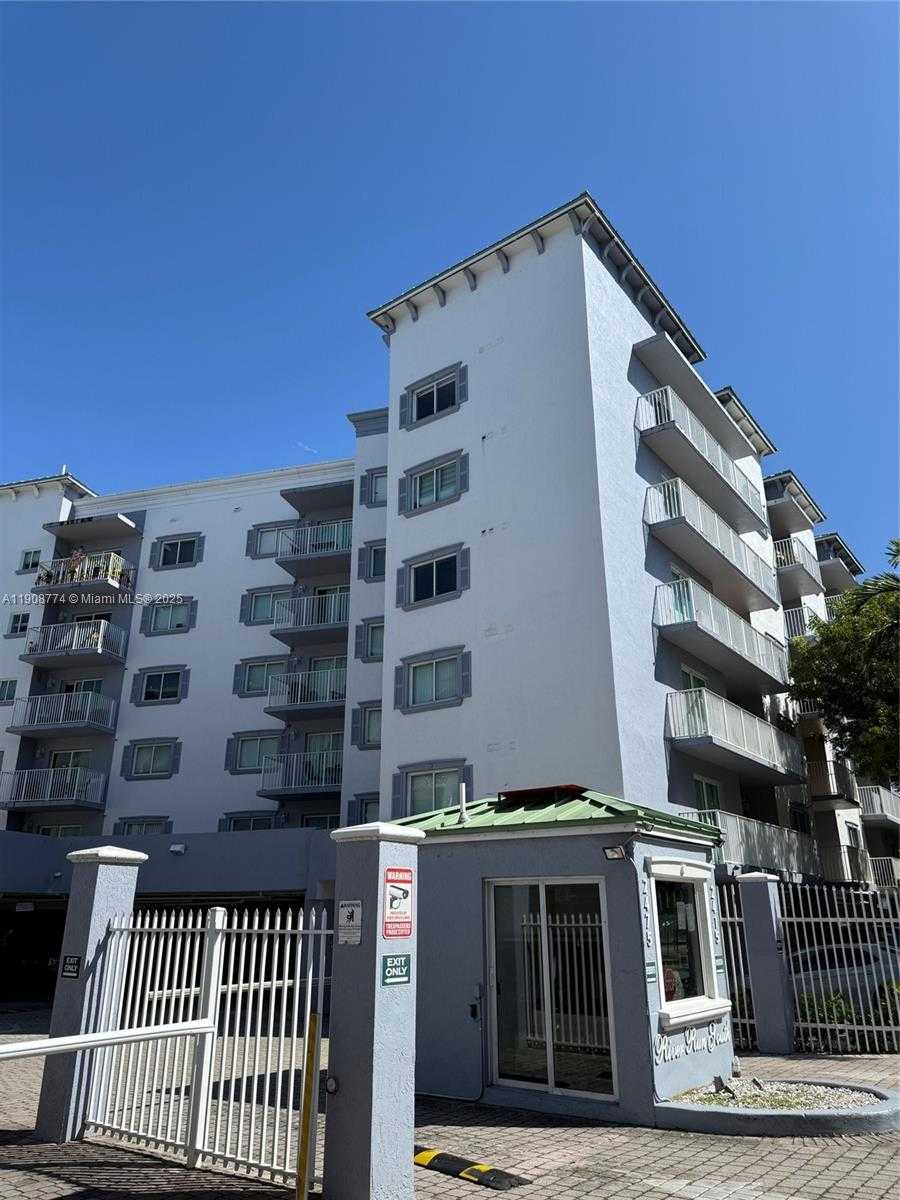 Small Image of 2415 NORTH WEST 16TH ST RD #410-1, Miami Number 27