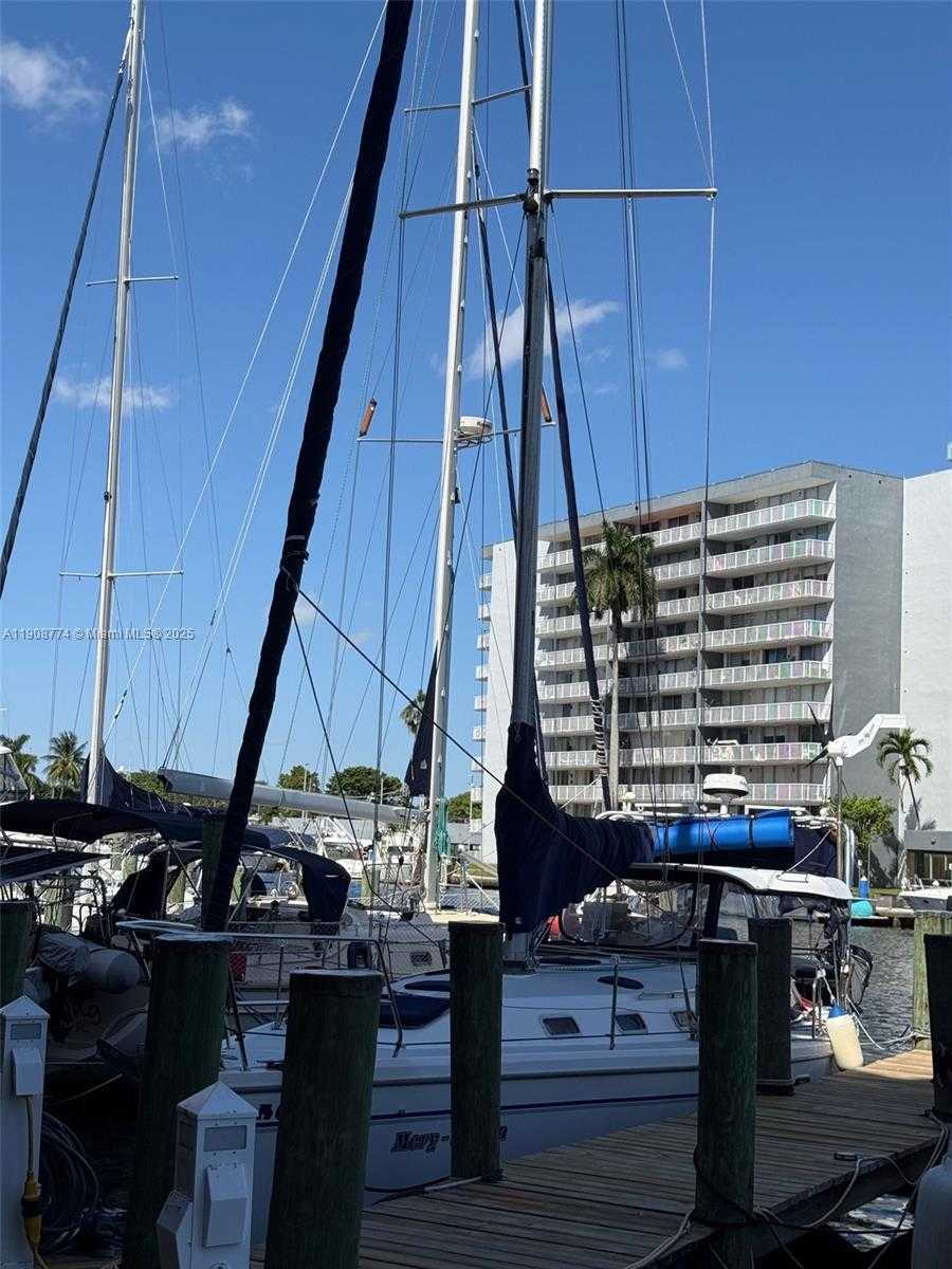 Small Image of 2415 NORTH WEST 16TH ST RD #410-1, Miami Number 33