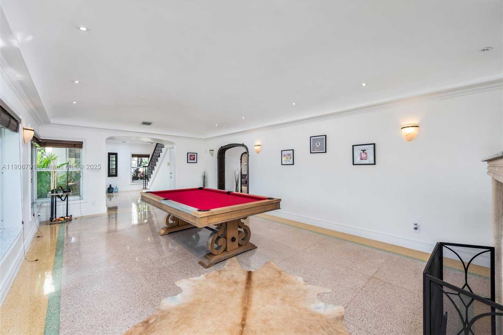 Small Image of 1051 NORTH EAST 89TH ST, Miami Number 10