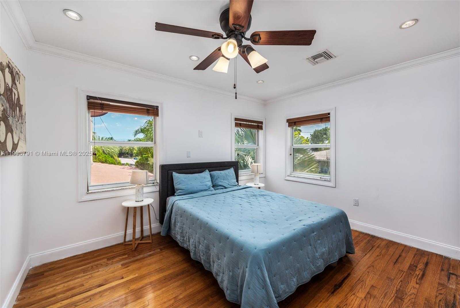 Small Image of 1051 NORTH EAST 89TH ST, Miami Number 28