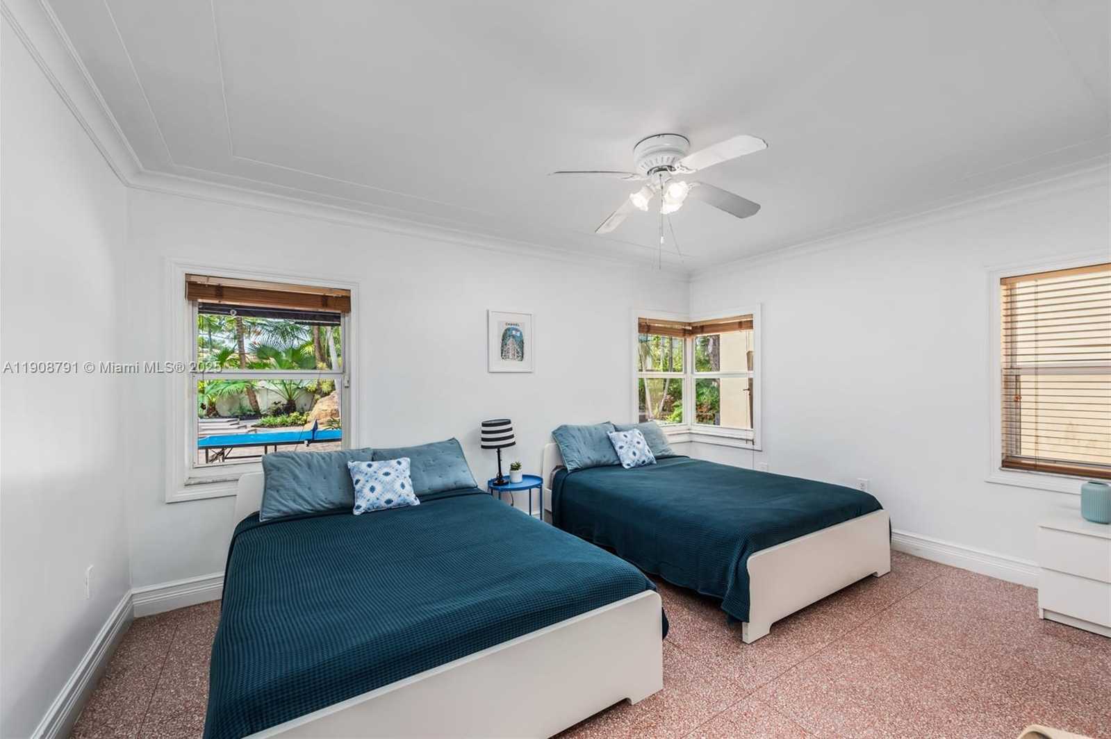 Small Image of 1051 NORTH EAST 89TH ST, Miami Number 36