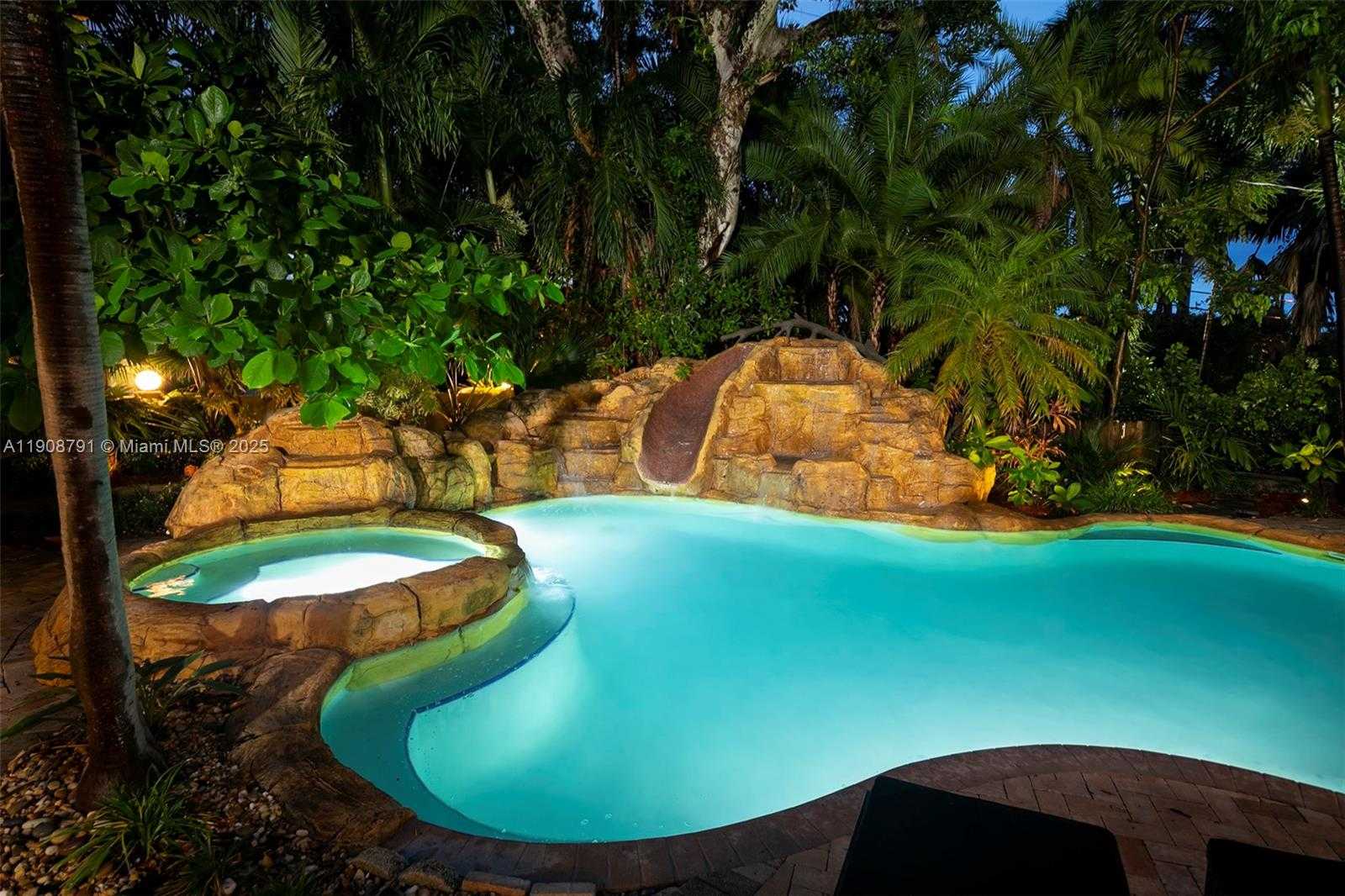 Small Image of 1051 NORTH EAST 89TH ST, Miami Number 45