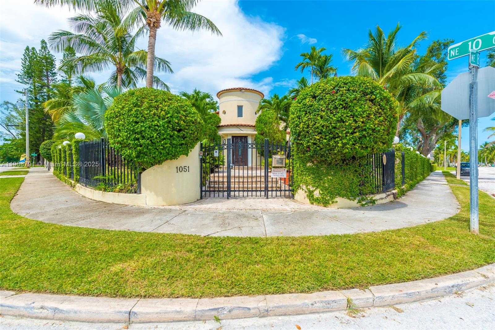 Small Image of 1051 NORTH EAST 89TH ST, Miami Number 46