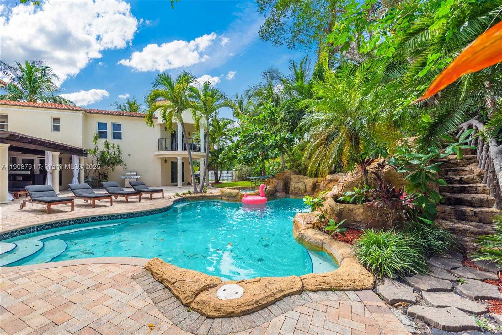 Small Image of 1051 NORTH EAST 89TH ST, Miami Number 47