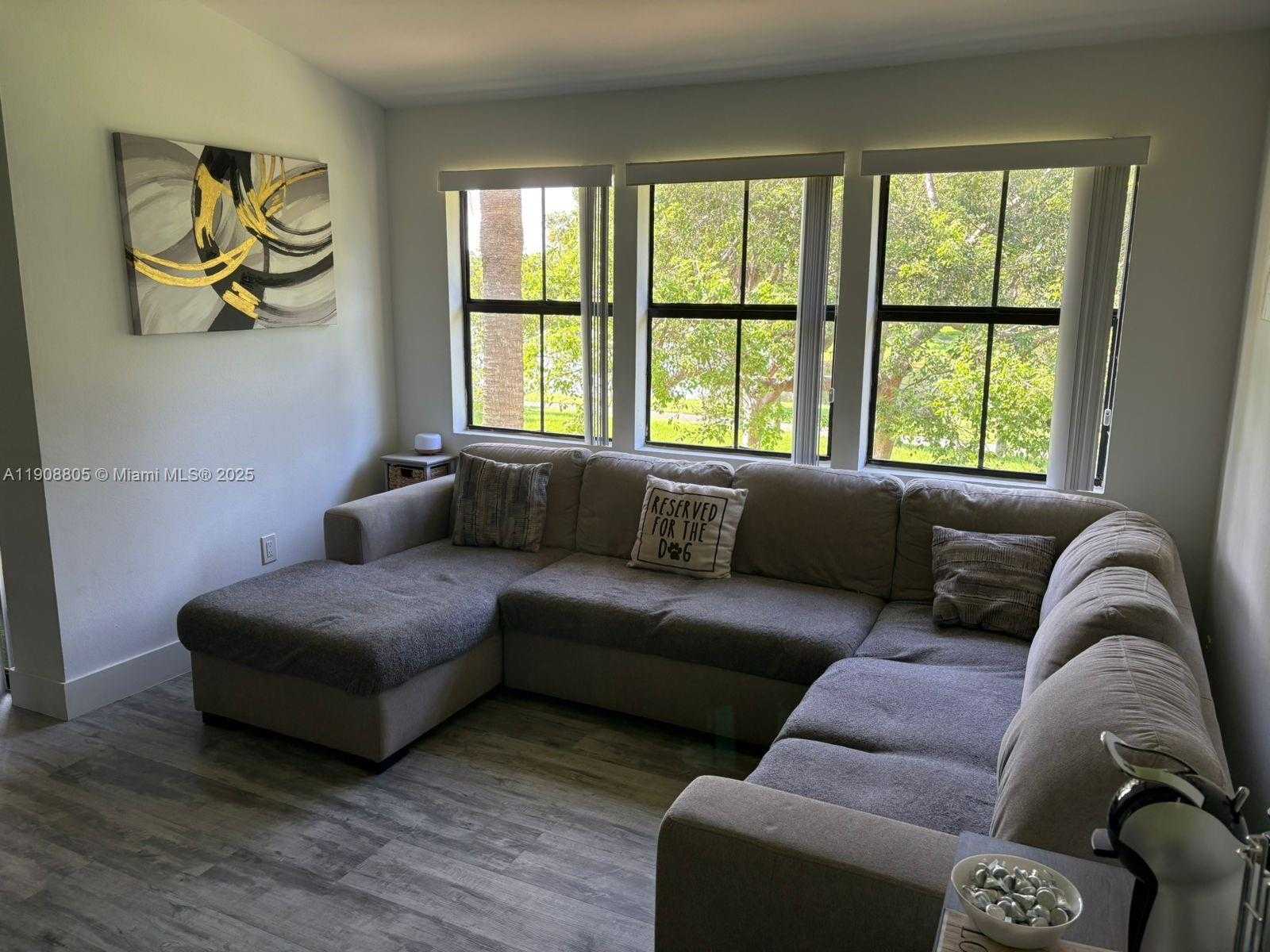 Small Image of 15560 SOUTH WEST 106TH LN #1310, Miami Number 6