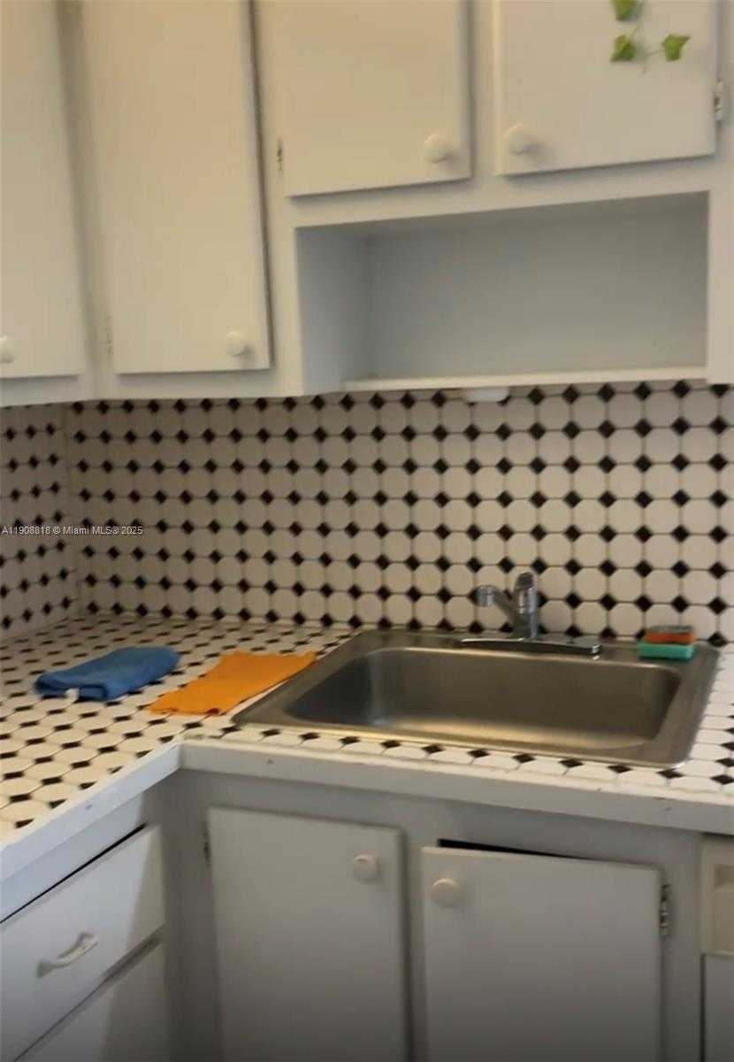 Small Image of 16851 NORTH EAST 23RD AVE #A-519, North Miami Beach Number 2