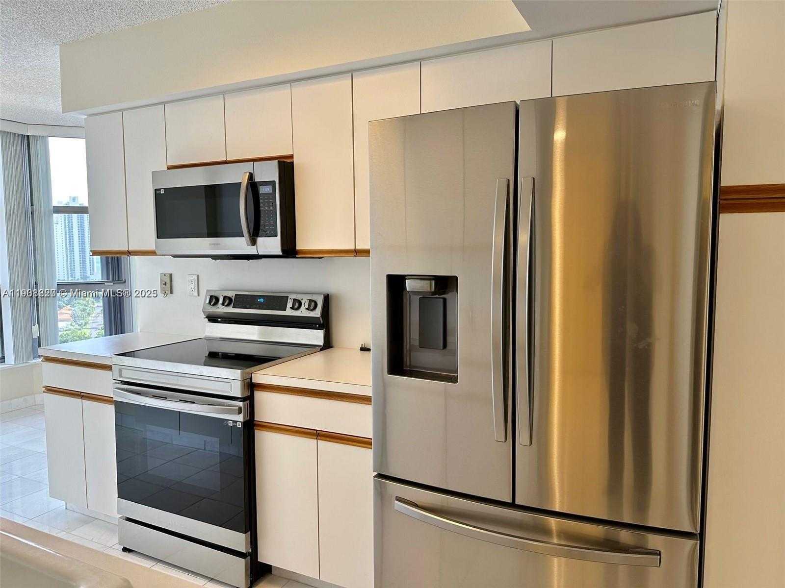 Small Image of 19101 NORTH EAST 36TH CT #2008, Aventura Number 10