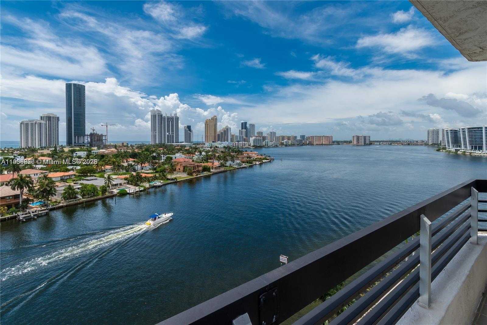 Small Image of 19101 NORTH EAST 36TH CT #2008, Aventura Number 2