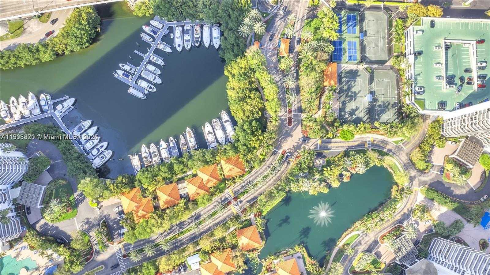 Small Image of 19101 NORTH EAST 36TH CT #2008, Aventura Number 29