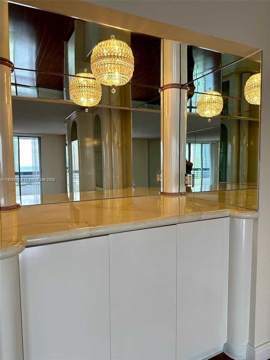 Small Image of 19101 NORTH EAST 36TH CT #2008, Aventura Number 8