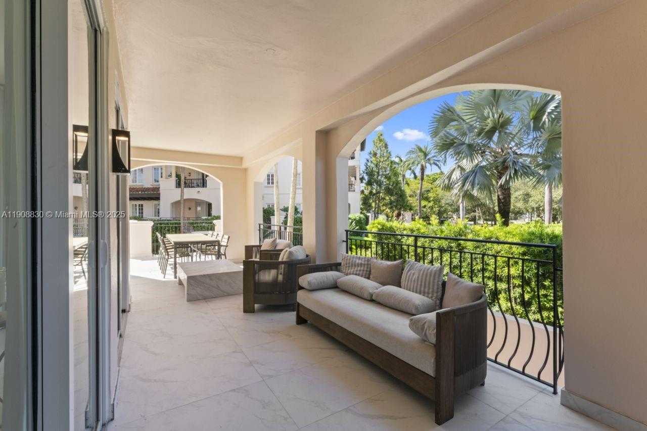 Small Image of 19217 FISHER ISLAND DR #19217, Miami Beach Number 31