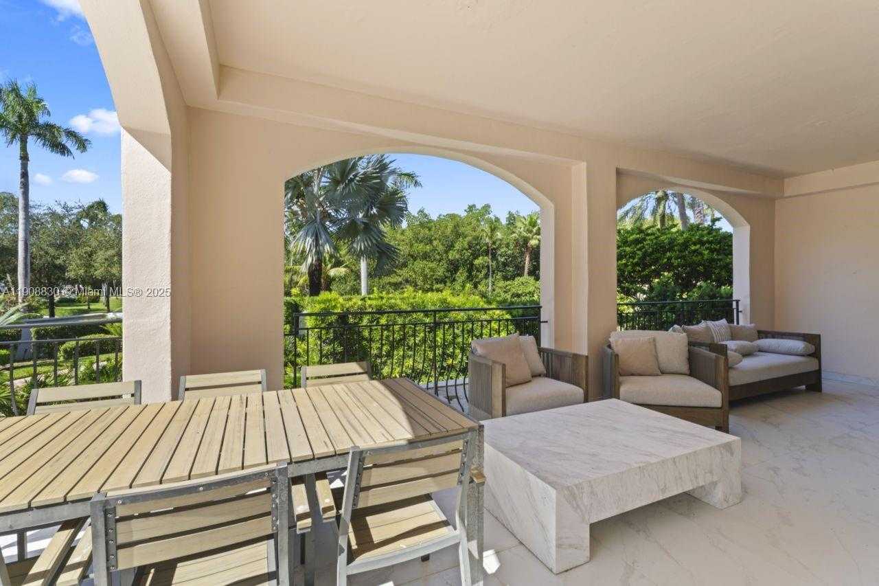 Small Image of 19217 FISHER ISLAND DR #19217, Miami Beach Number 32