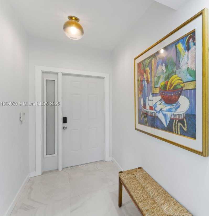Small Image of 19217 FISHER ISLAND DR #19217, Miami Beach Number 7