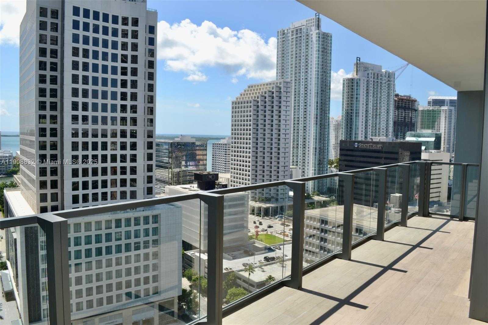 Small Image of 68 SOUTH EAST 6TH ST #1709, Miami Number 6