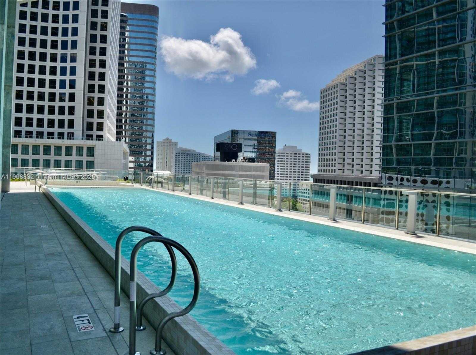 Small Image of 68 SOUTH EAST 6TH ST #1709, Miami Number 7