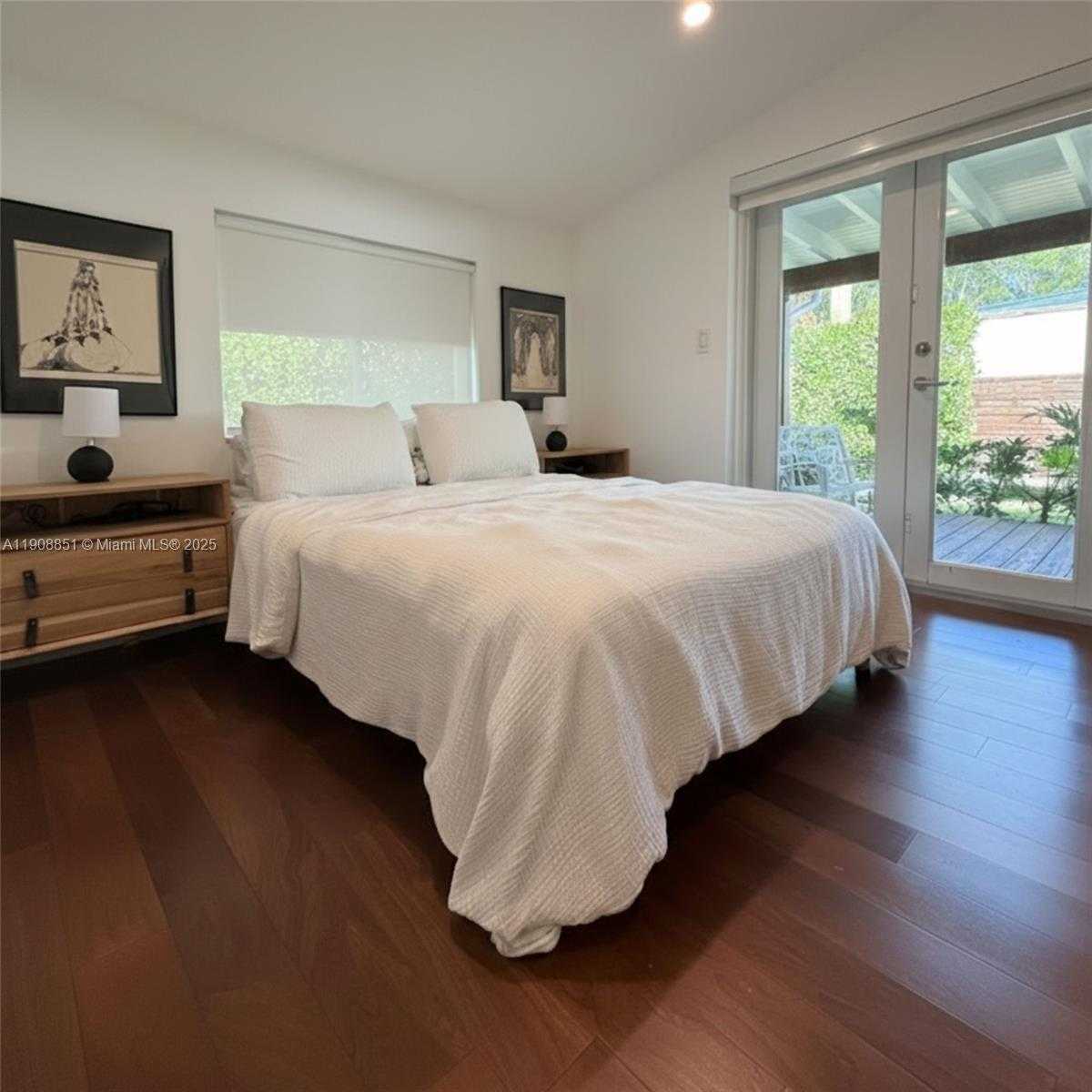 Small Image of 1345 SOUTH WEST 60TH CT, West Miami Number 13