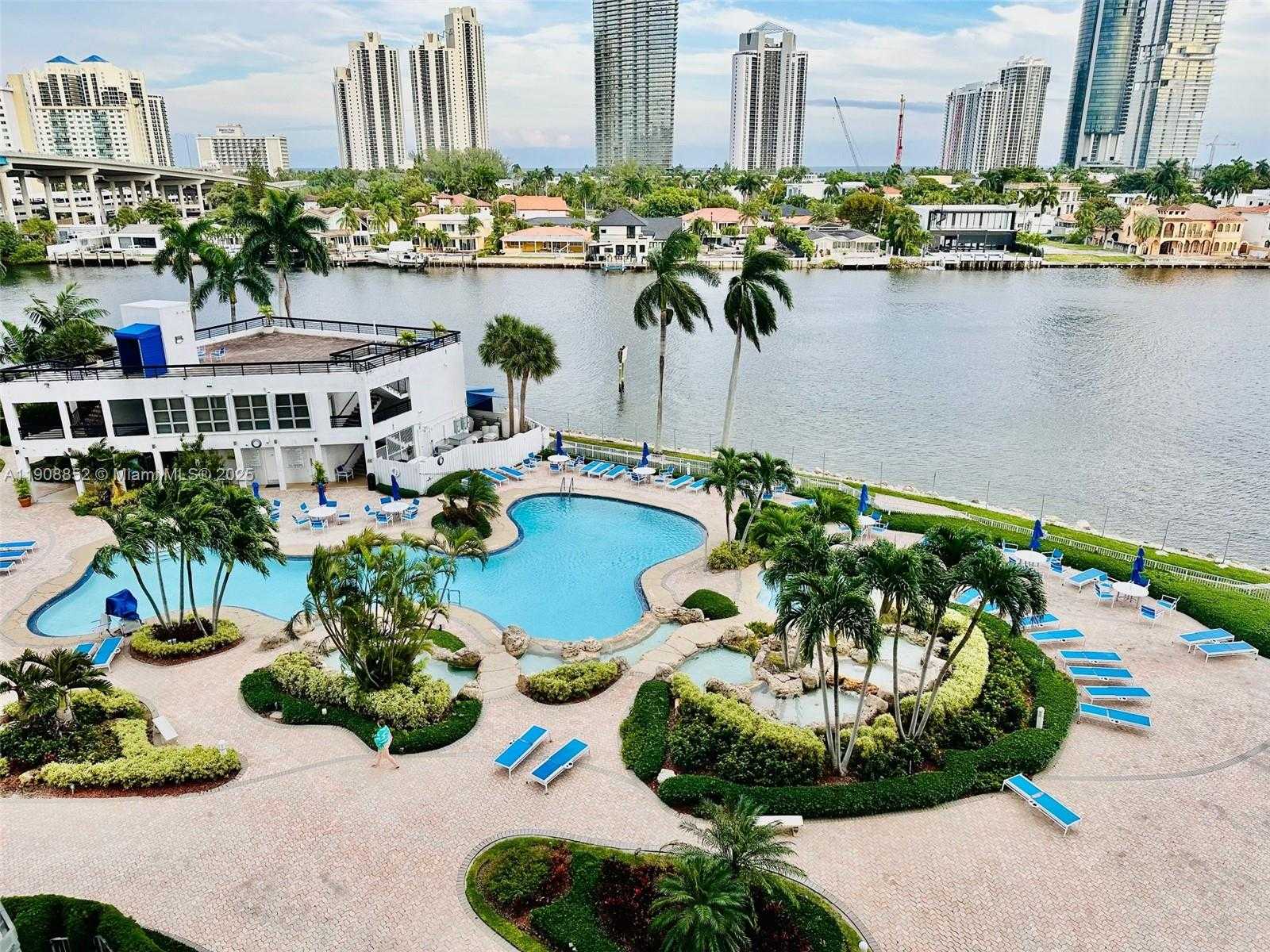 Small Image of 19101 NORTH EAST 36TH CT #709, Aventura Number 11