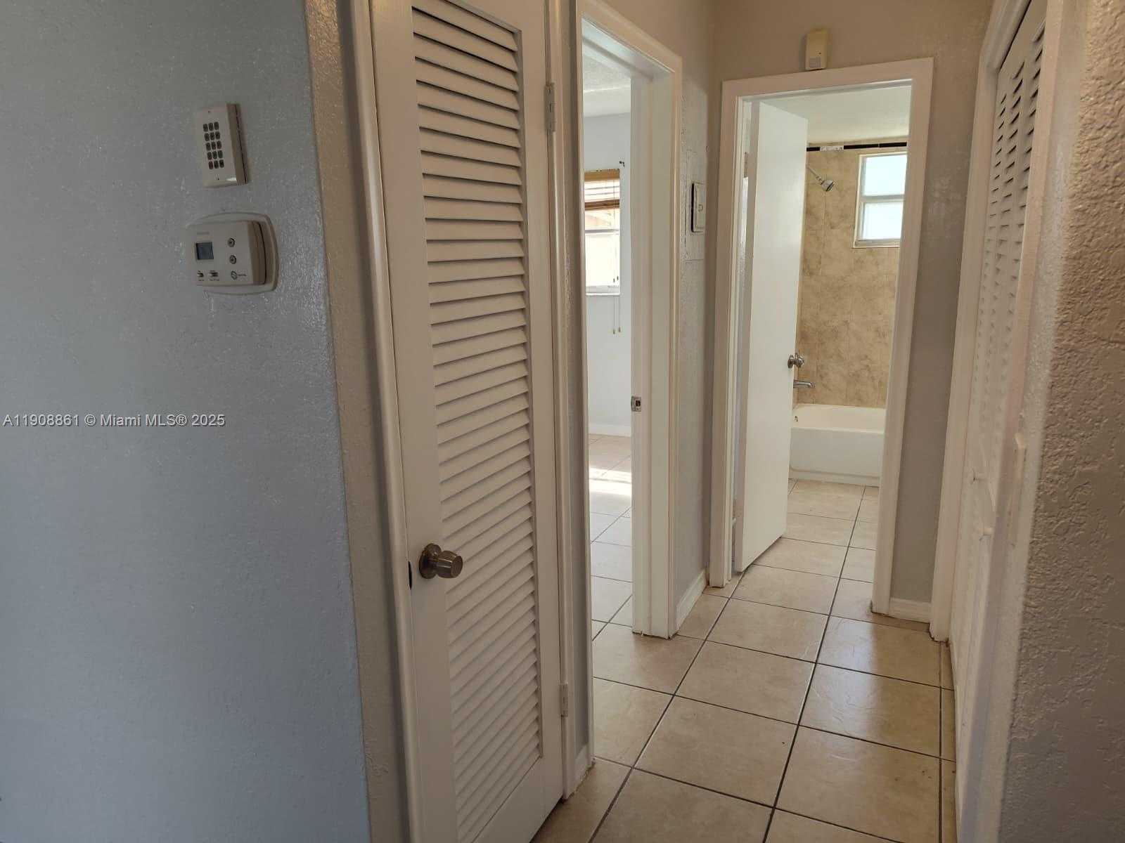 Small Image of Hallandale Beach Number 10