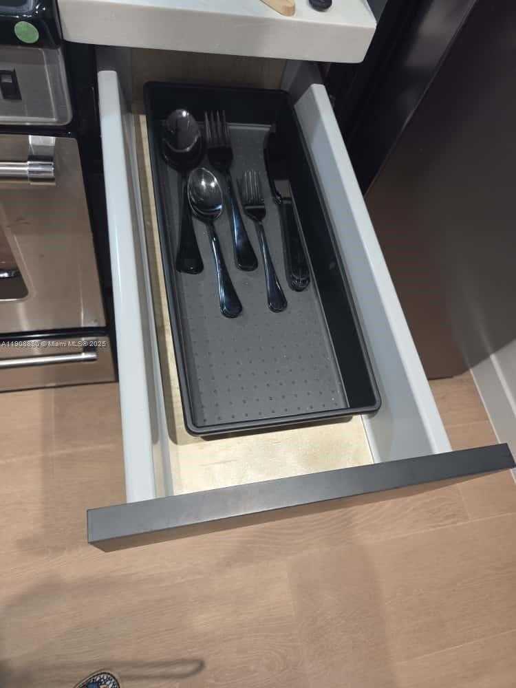 Small Image of 10824 NORTH KENDALL DR #S28, Miami Number 21