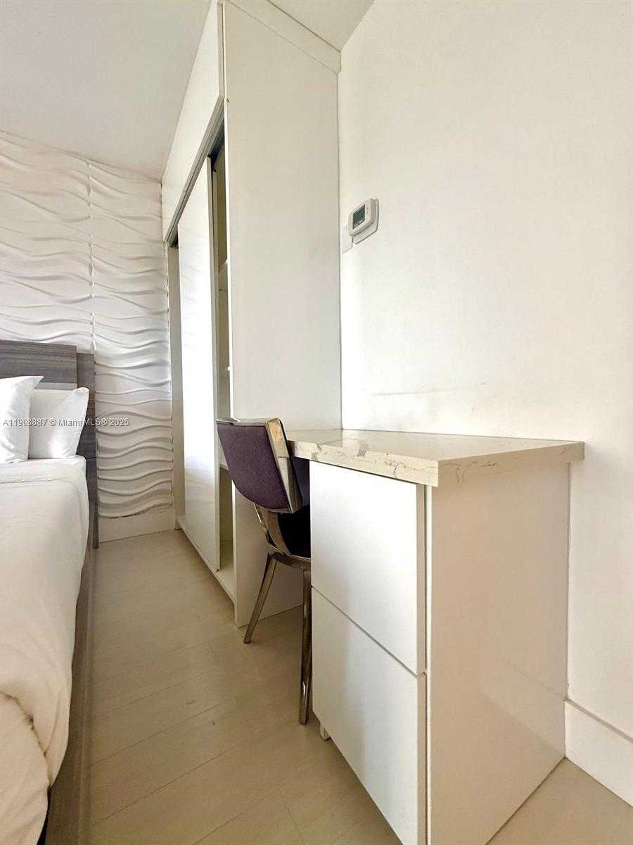 Small Image of 19201 COLLINS AVE #309, Sunny Isles Beach Number 10