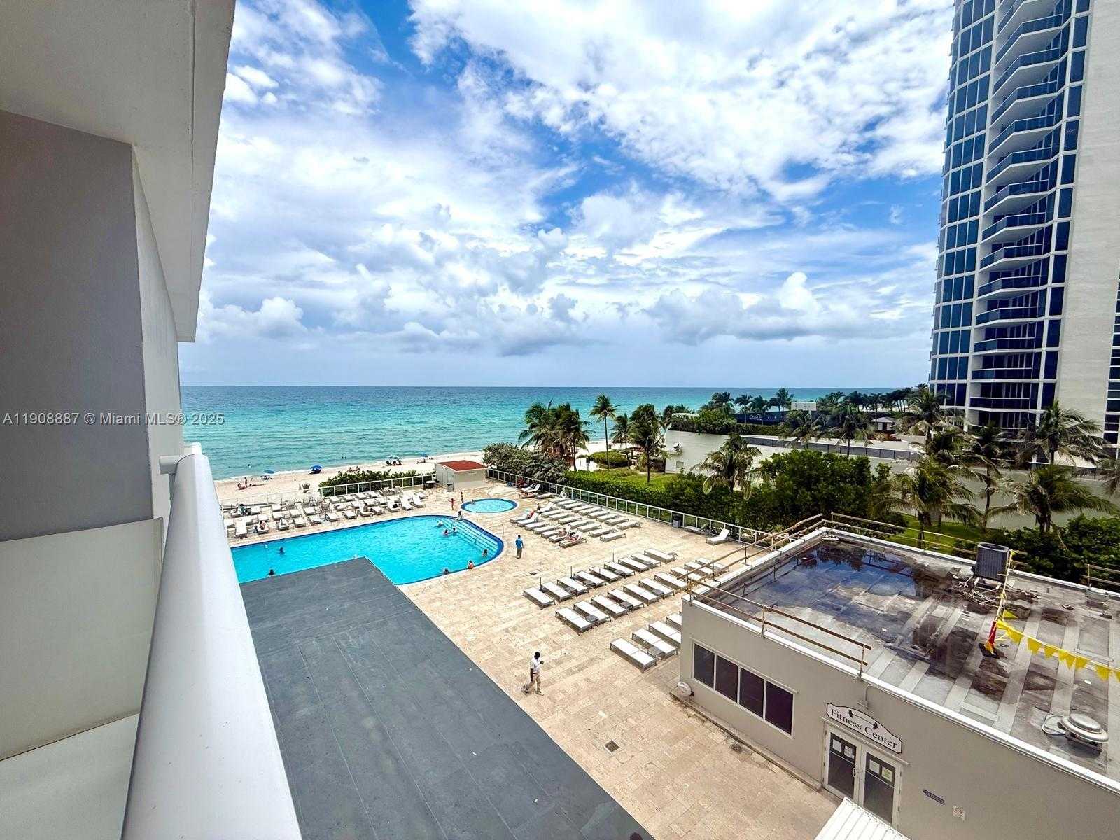 Small Image of 19201 COLLINS AVE #309, Sunny Isles Beach Number 2