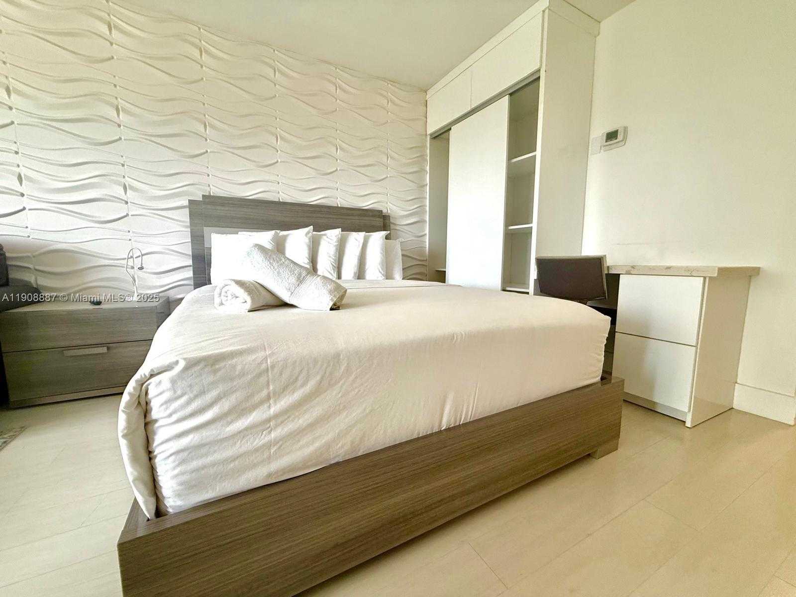 Small Image of 19201 COLLINS AVE #309, Sunny Isles Beach Number 22