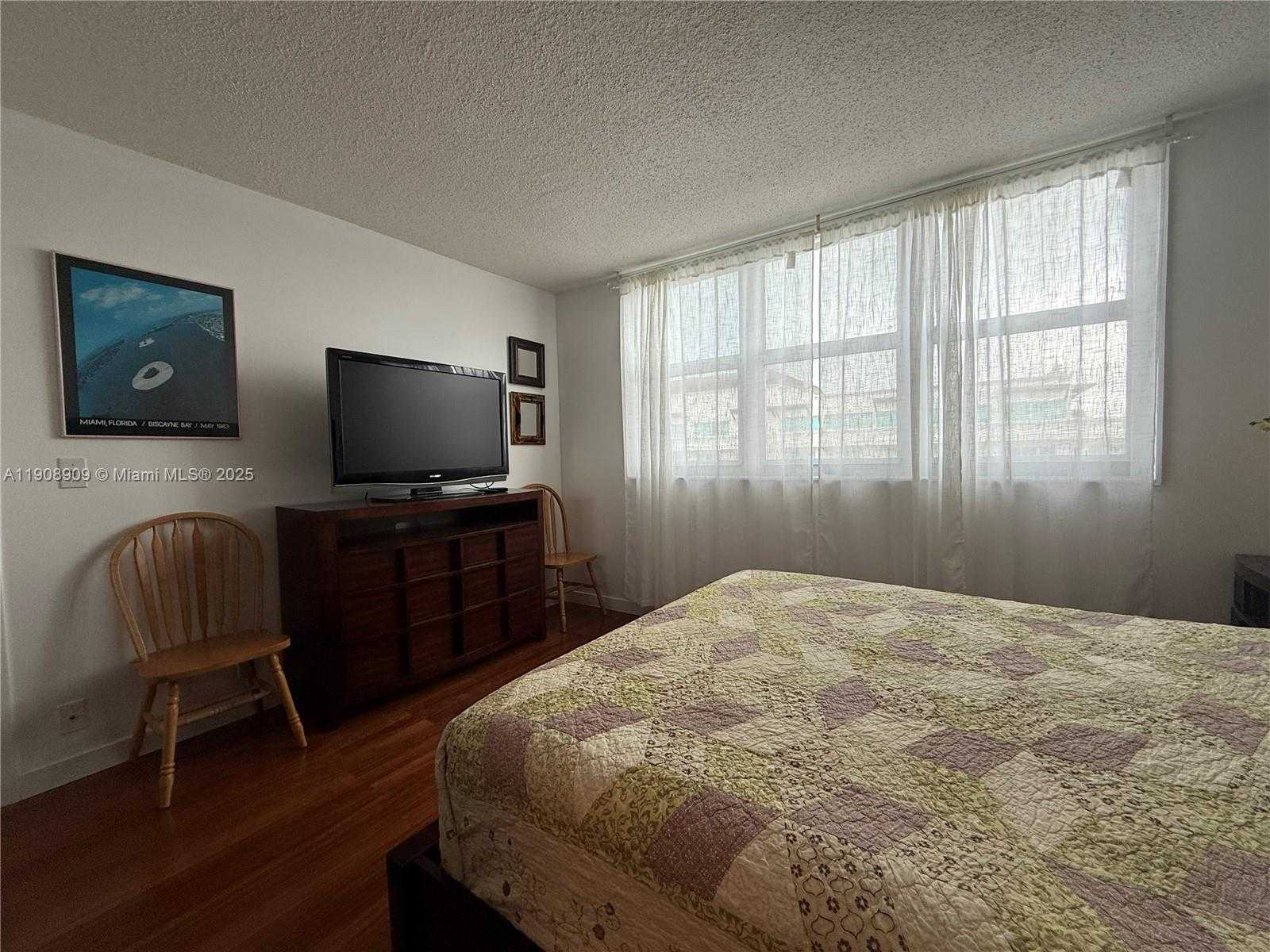 Small Image of 9511 COLLINS AVE #1208, Surfside Number 20