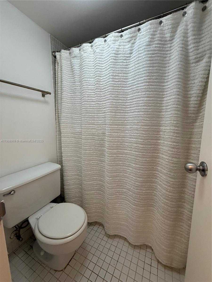 Small Image of 9511 COLLINS AVE #1208, Surfside Number 21