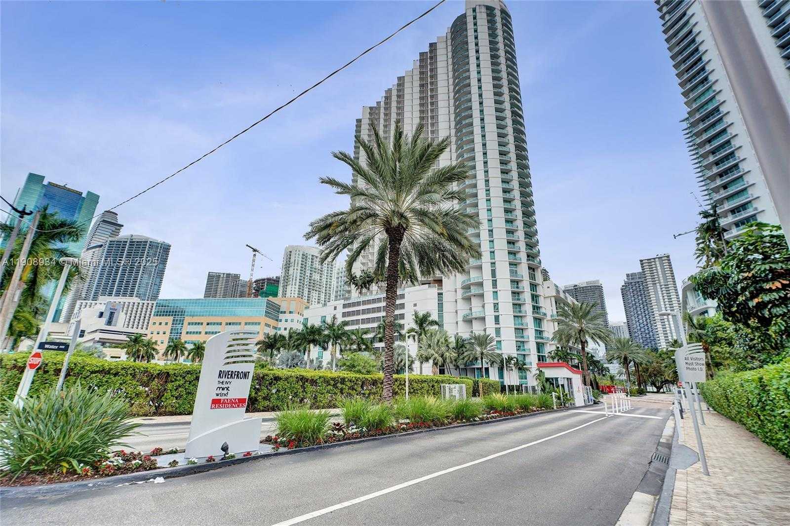 Small Image of 350 SOUTH MIAMI AVE #3205, Miami Number 2
