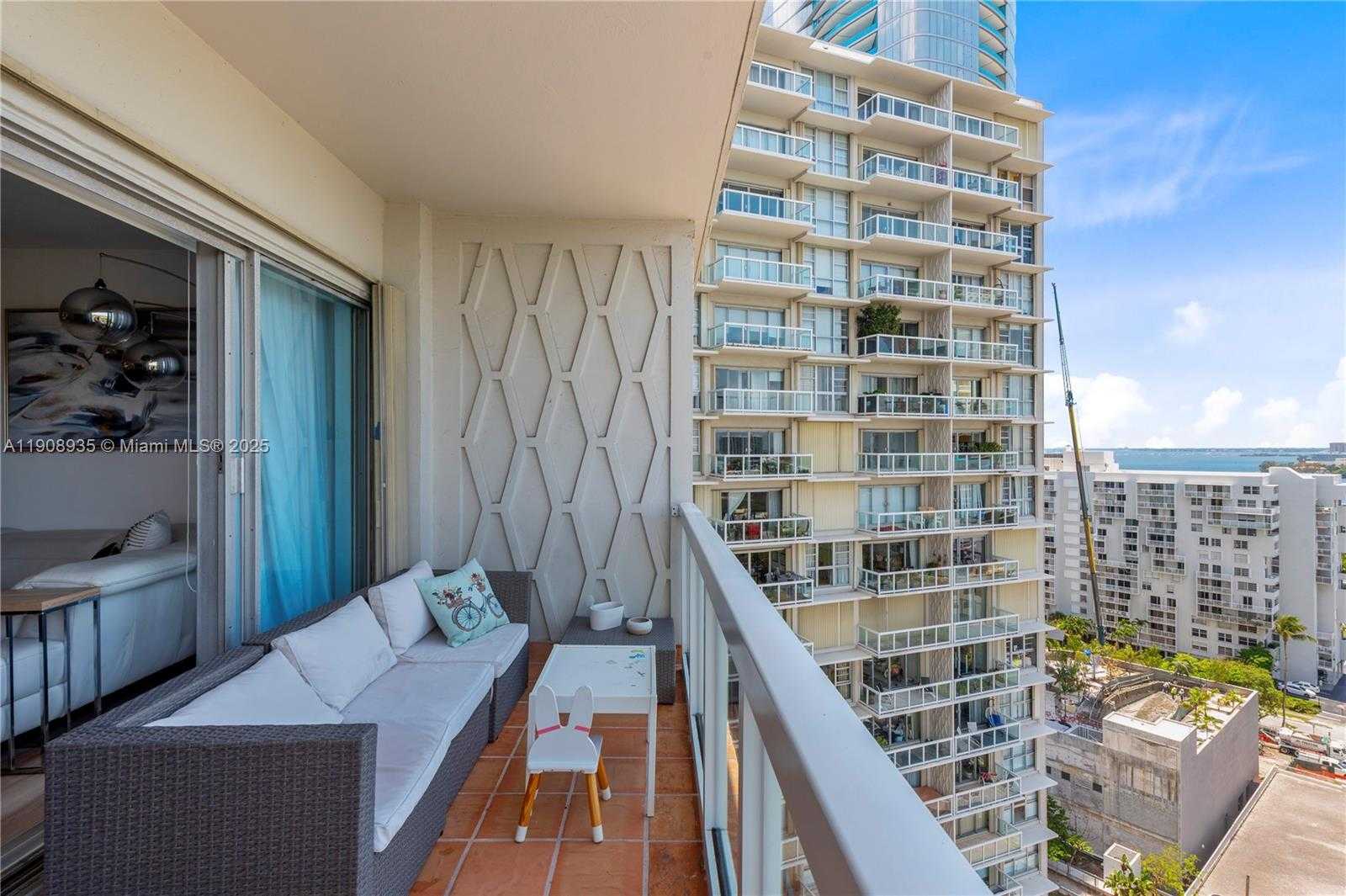 Small Image of 2451 BRICKELL AVE #16K, Miami Number 15