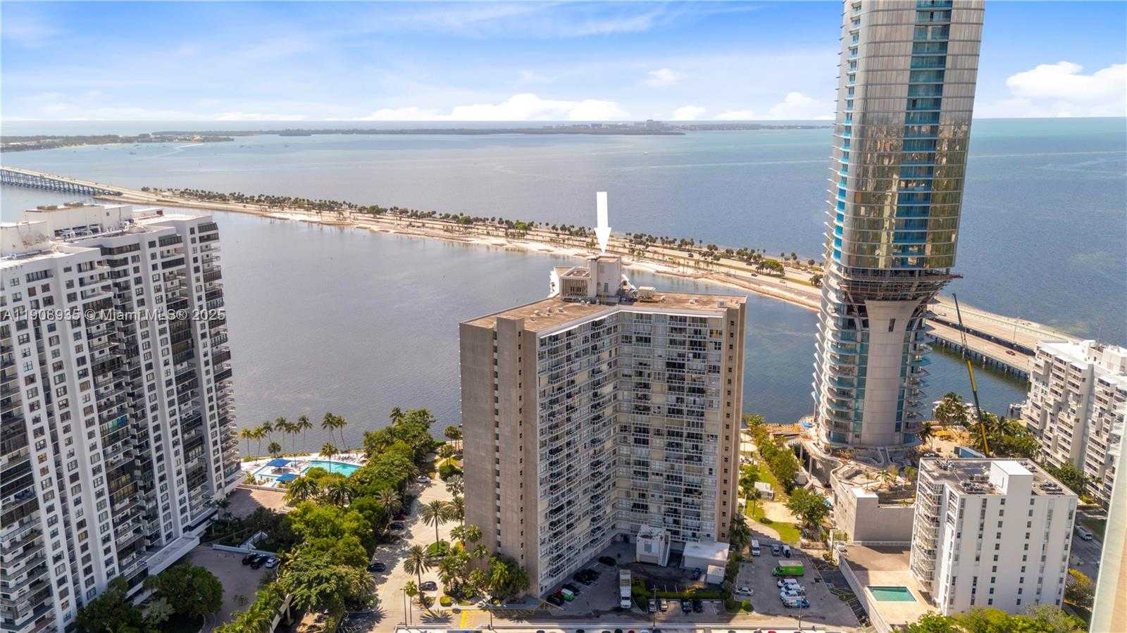 Small Image of 2451 BRICKELL AVE #16K, Miami Number 27