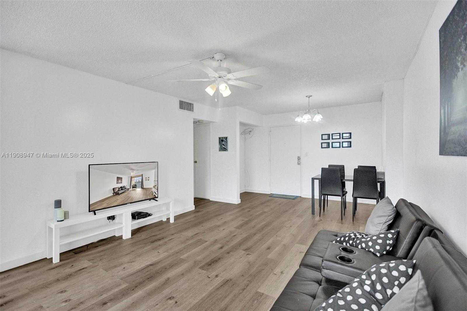 Small Image of 200 172ND ST #514, Sunny Isles Beach Number 6